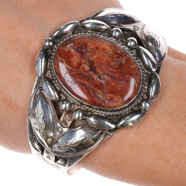 6.25" 40‘s-50‘s Fred Harvey style sterling/jasper cuff bracelet. Weight and measurements in pics, no issues. Great looking...