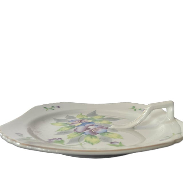 Vintage Lemon Dish – Hand-Painted Finger Plate Occupied Japan – Blue & Purple Floral Nappy With Gold Trim For Sale In Miami - Image 6 of 8