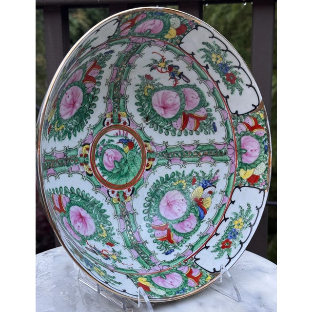 Vintage Famille Rose Chinese Decorative Bowl For Sale - Image 14 of 18