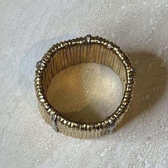 Mid-Century Modern Vintage Giora Gold Cuff Stretch Bracelet For Sale - Image 3 of 6