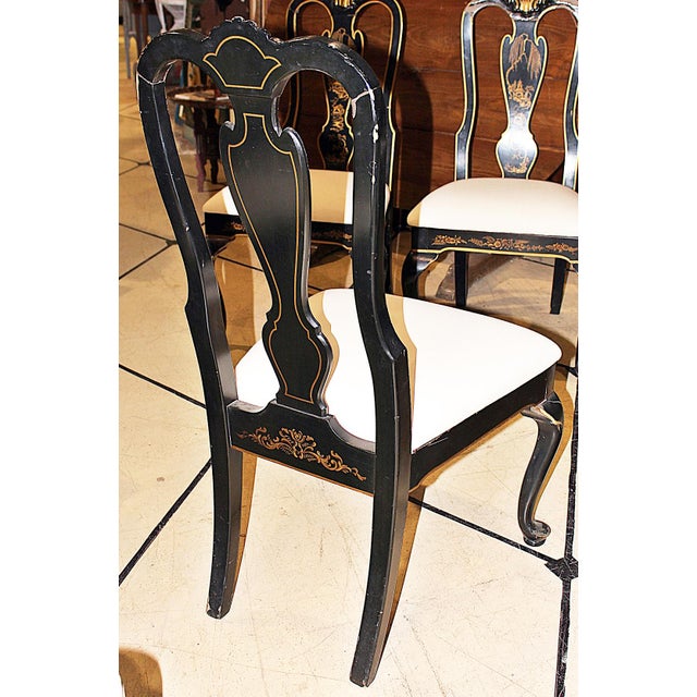 1950s 1950s Queen Anne Chinoiserie Painted Dining Chairs- Set of 4 For Sale - Image 5 of 6