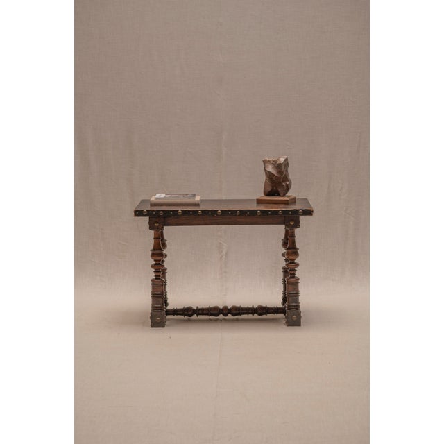 18th Century Spanish Console Table For Sale - Image 4 of 17
