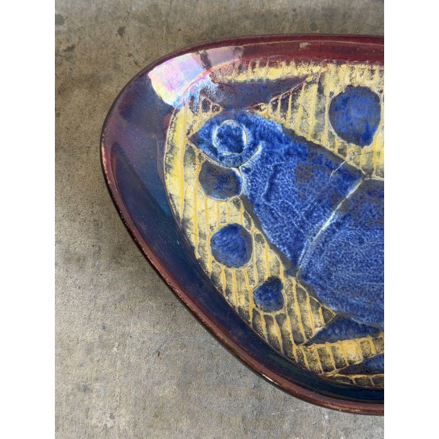 Michael Andersen Stoneware Triangular Catchall Dish Blue Abstract Pattern Denmark 1960s For Sale In Los Angeles - Image 6 of 10