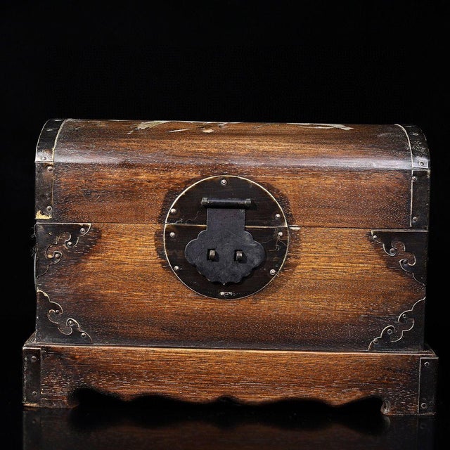 Vintage Huali Wood Jewelry Box With Mother-of-Pearl Bird & Floral Inlay and Brass Hardware For Sale - Image 4 of 9