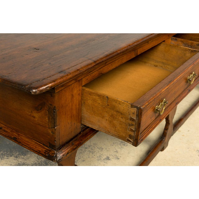 Late 18th Century English Pine Dresser Base or Server With Three Drawers For Sale - Image 9 of 18