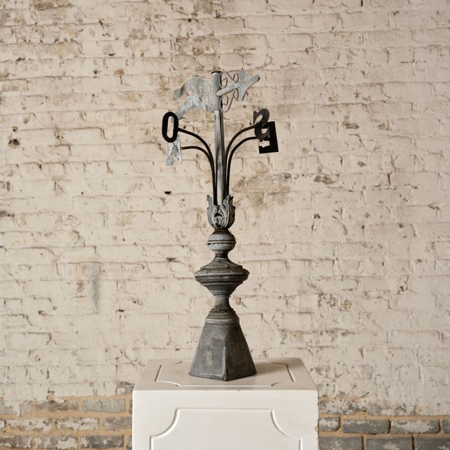 Add architectural character and historic charm to your space with this 18th century French zinc finial, a beautifully...