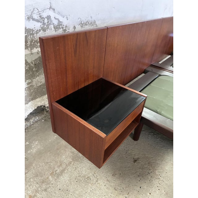 Wood Teak Queensize Bed by Hans J Wegner from Getama, 1960s, Set of 2 For Sale - Image 7 of 13