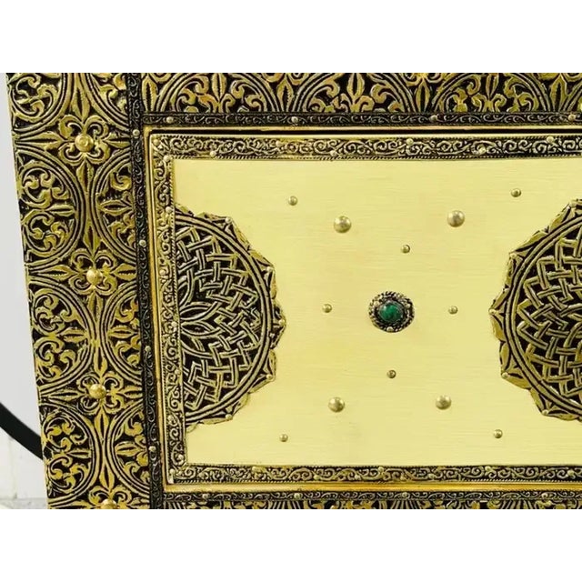 Metal Hollywood Regency Style Off-White Commode, Nightstand or Chest For Sale - Image 7 of 12