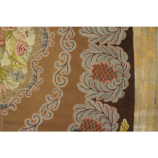 1930s Tan Camel Floral Medallion Antique American Hooked Rug 6'7" X 9'7" Handknotted Wool Carpet For Sale - Image 4 of 6