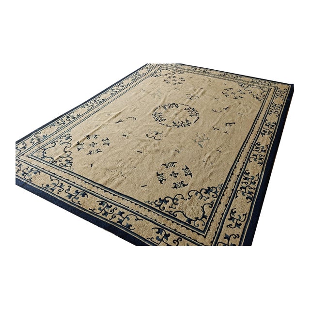 1920s Beige Ground MedallionTraditional Motif Knotted Antique Chinese Peking Wool Rug For Sale