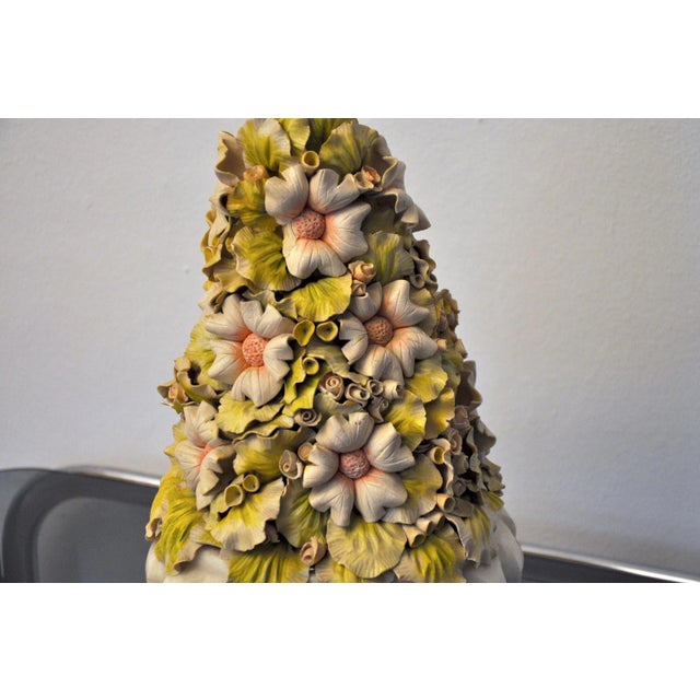 Rococo Spanish Floral Manises Table Lamp, 1970s For Sale - Image 3 of 6