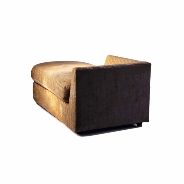 Vintage Chaise Lounge in Off White Chenille For Sale - Image 4 of 6