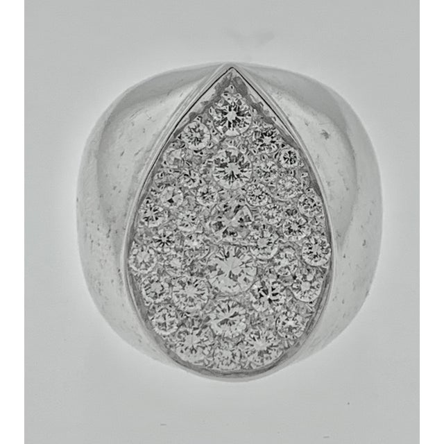 4.2 Carat Pave Diamonds Unisex Cocktail Ring 34 Grams 14 Karat White Gold Estate For Sale - Image 17 of 18