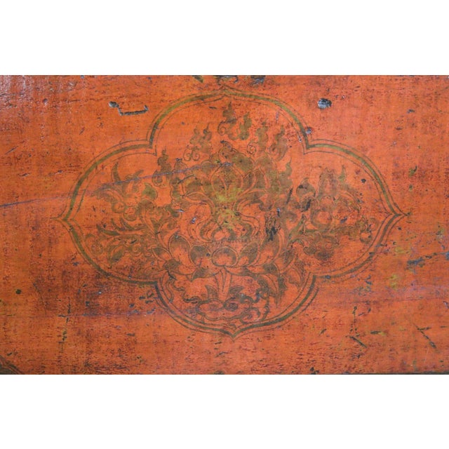 Wood Late 18th Century Panted Wooden Truck From Tibet For Sale - Image 7 of 10