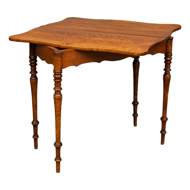 Biedermeier Gaming Table in Walnut, Mid-19th Century For Sale