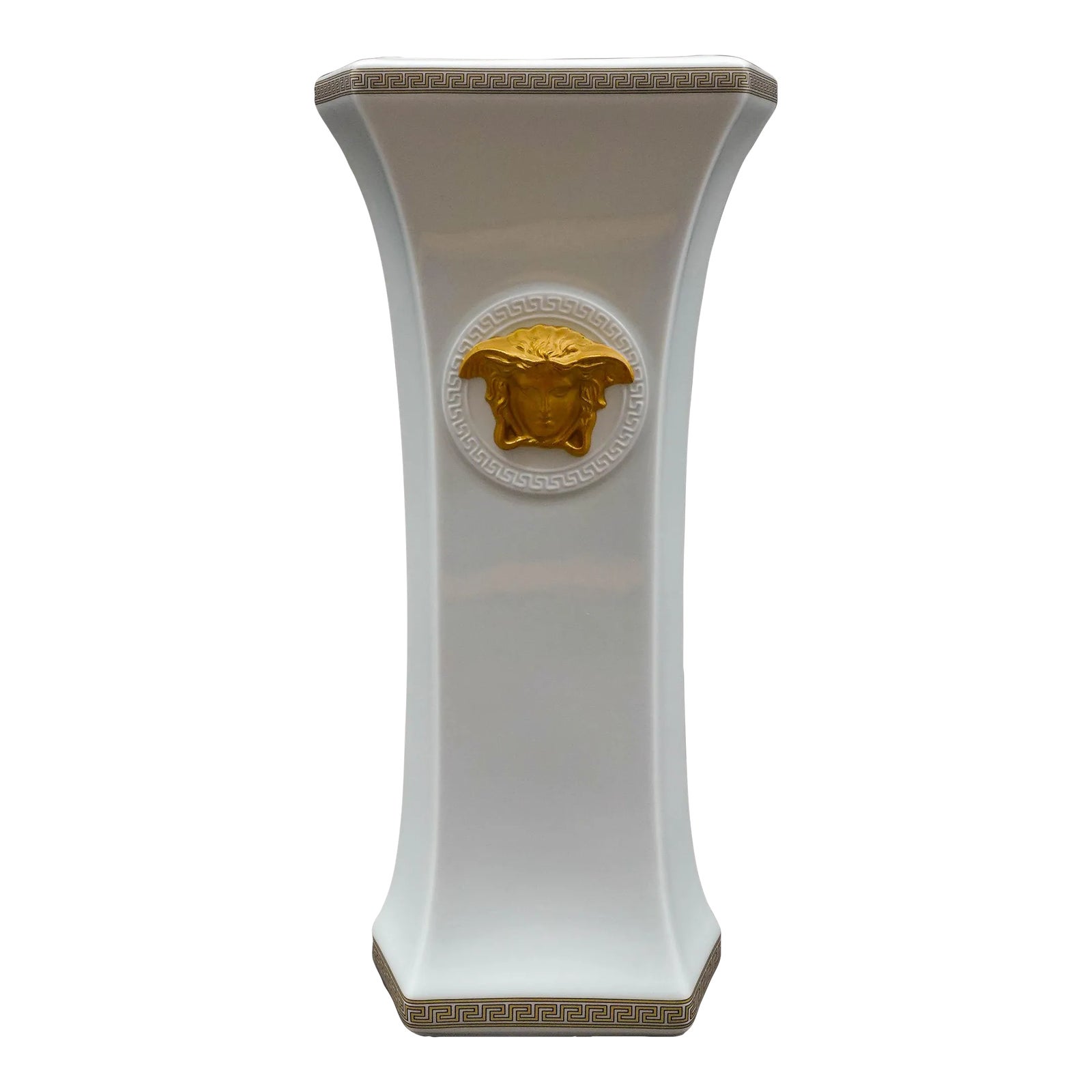 VERSACE gorgona メデューサ アッシュトレイ ローゼンタール 楽天市場】【新品未使用品】VERSACE ヴェルサーチ メデューサ