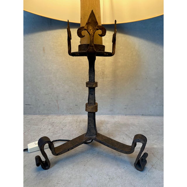 Brutalist Vintage Spanish Brutalist Table Lamp in Wrought Iron, 1960s For Sale - Image 3 of 13