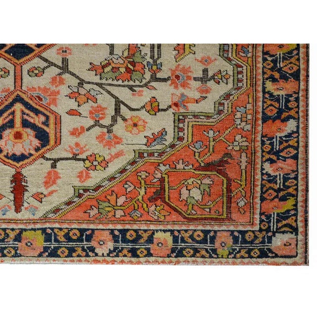 Wild Early 20th Century Sarouk Farahan Rug For Sale In Chicago - Image 6 of 9