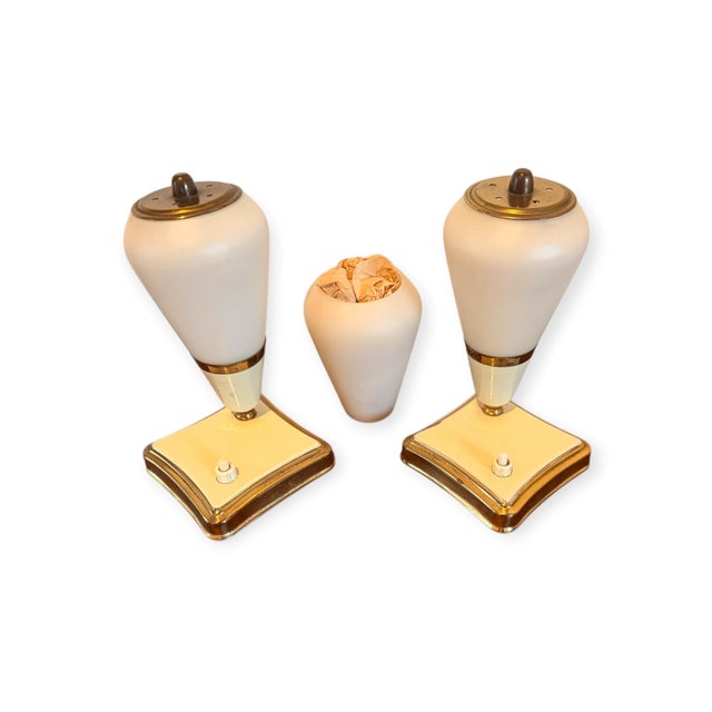 Mid-Century Modern Bedside Lamps in Opal Glass and Brass, Germany, 1950s, Set of 3 For Sale - Image 4 of 4