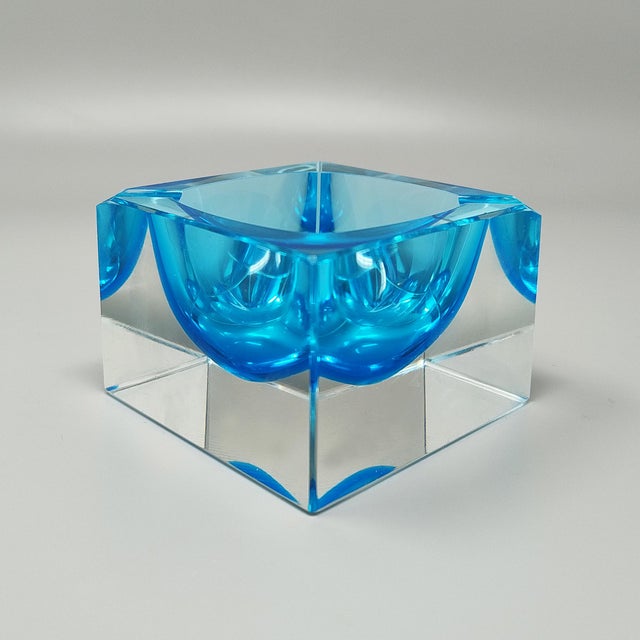 Mid-Century Modern Blue Ashtray by Flavio Poli for Seguso. Italy, 1960s For Sale - Image 3 of 7