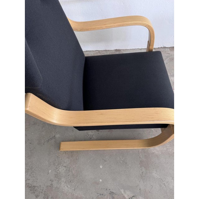 Mid-Century Model 36/401 Cantilever Chair in Birch and Black Fabric by Alvar Aalto for Artek, 1950s For Sale - Image 15 of 16
