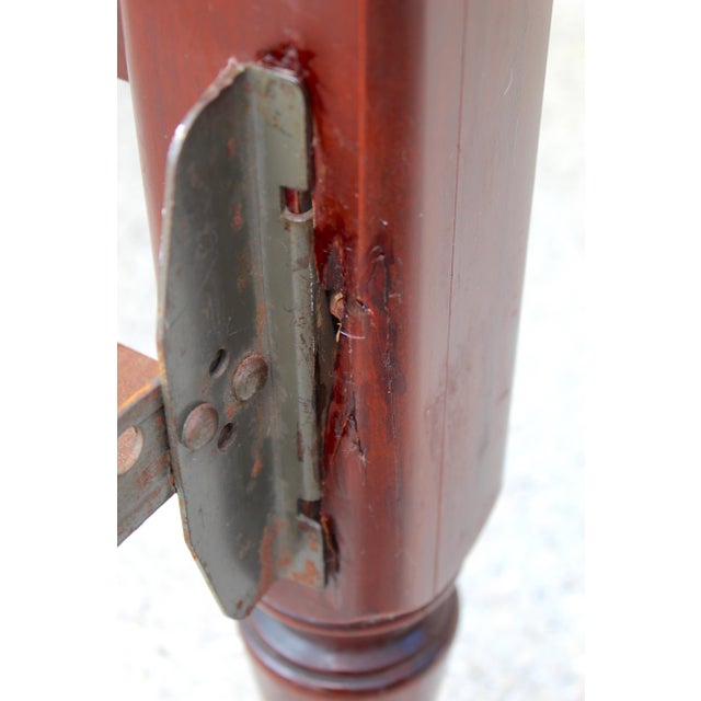 Vintage Solid Mahogany Four Poster Full/Double Bed | Chippendale Inspired | Heirloom Quality With Carved Fluted Columns | 1950s Usa For Sale - Image 17 of 17