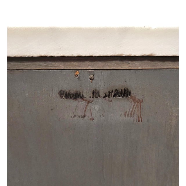 Brown Pair Vintage Empire Directoire French Style Bronze & Marble Top Bed End Commodes For Sale - Image 8 of 18