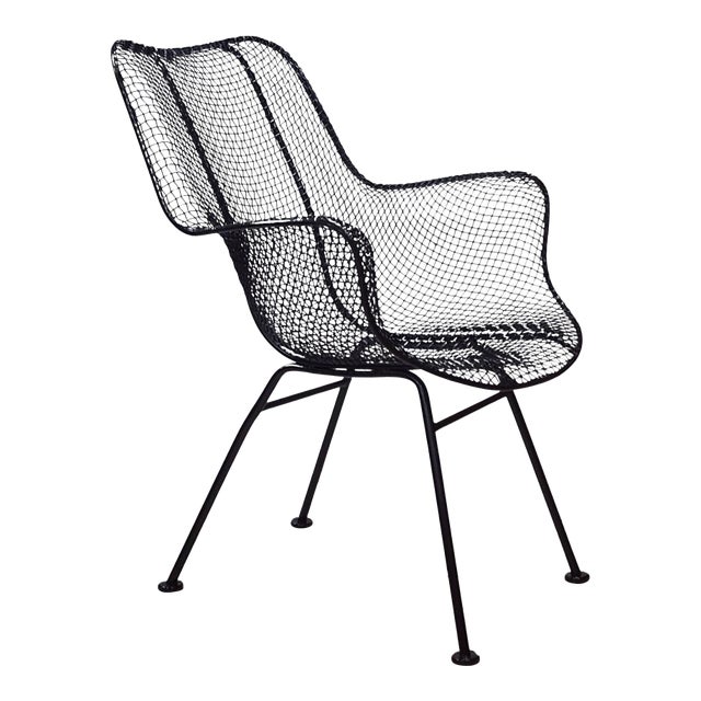 1950s Mid Century Russell Woodard "Sculptura" Wire Patio Armchair For Sale