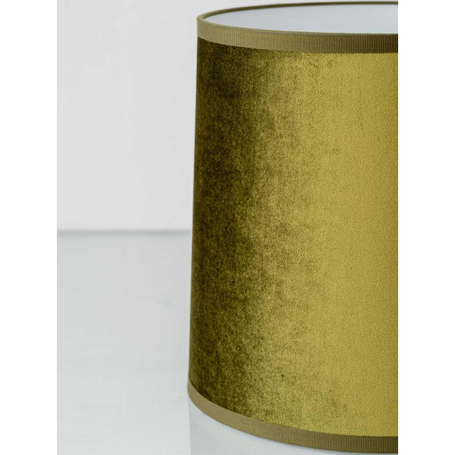 Dutch Delft Table Lamps with New Olive Velvet Drum Lampshades by Makkum, 1940s, Set of 2 For Sale - Image 6 of 17