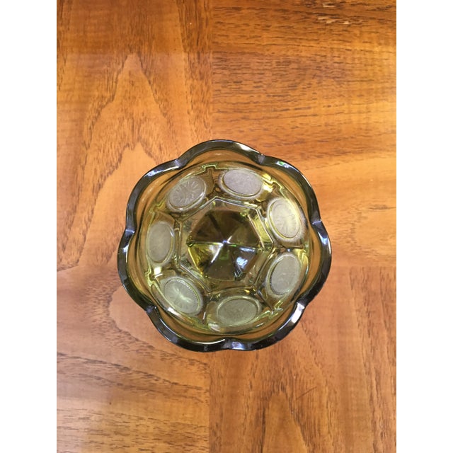 Nice Fostoria candy dish perfect condition no scratches or chips