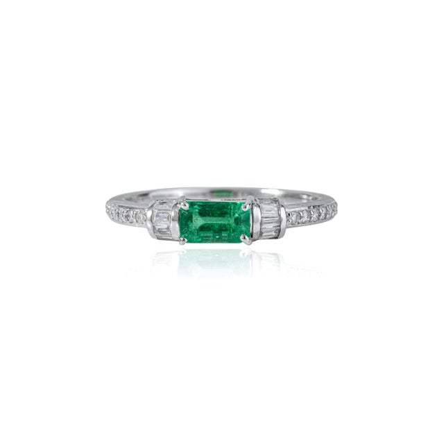 VR Jewels 14k Gold East-West Zambian Octagon Emerald & Baguette Diamond Ring Size 4 For Sale - Image 4 of 18
