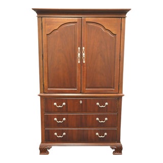 Thomasville Furniture Impressions Trafalgar Square Collection Cherry Traditional 45" Media Armoire / Door Chest 36511-330 For Sale
