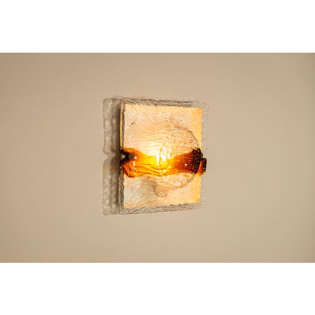 Mid-Century Modern Cristal & Amber Quilt Wall Lamps by Toni Zuccheri for Venini, Italy, 1970s, Set of 3 For Sale - Image 3 of 14