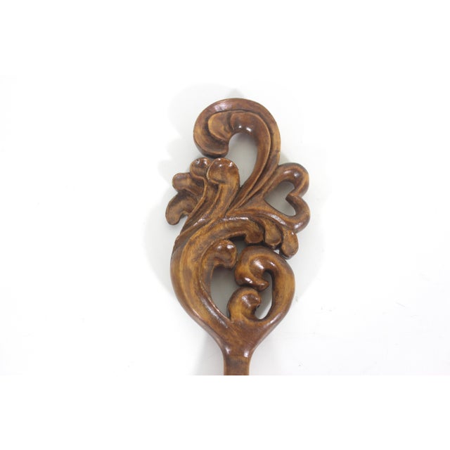 Rustic European Early 20th Century Hand Carved Wood Spoon Folk Art Treen Welsh Love Spoon For Sale - Image 3 of 8