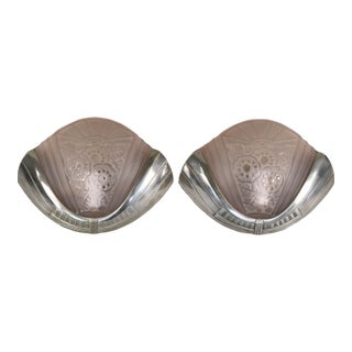 French Art Deco Wall Sconces by Viarme 1930 France - A Pair For Sale