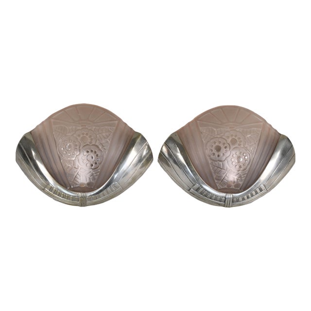 French Art Deco Wall Sconces by Viarme 1930 France - A Pair For Sale