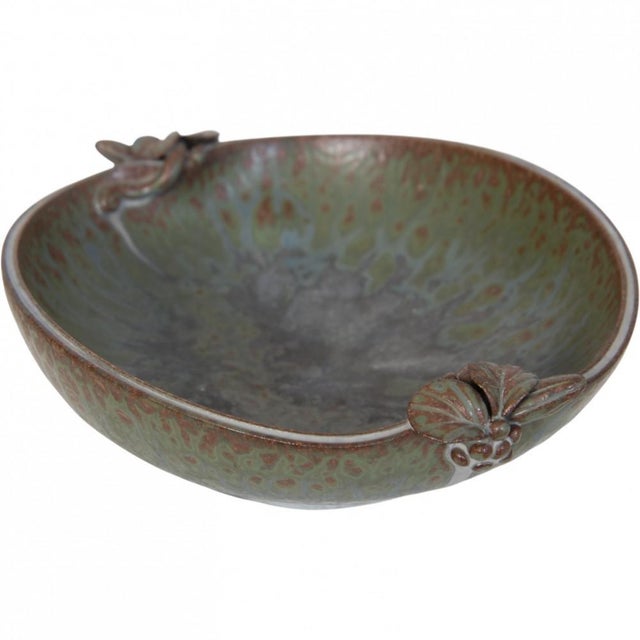 Arne Bang stoneware bowl 30, dimensions: 22 x20 cm, H: 6 cm. Mark. Ab 30.