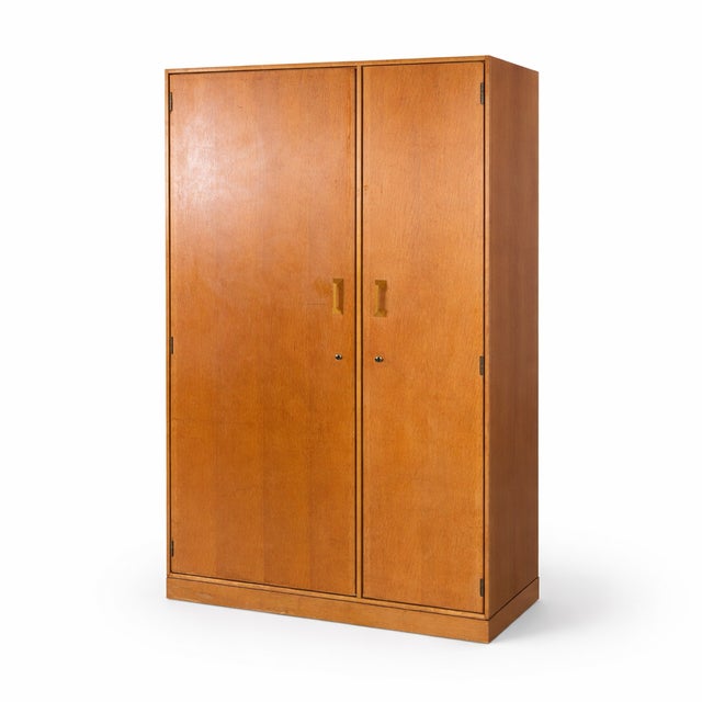 Mid-Century Modern Stag Concord Teak and Oak Double Wardrobe, 1970s For Sale - Image 10 of 10