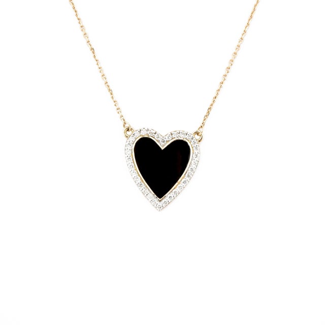 Natural diamond 0.25cts pendant in 18k gold For Sale - Image 17 of 18