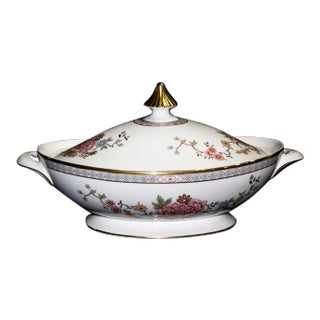 1960s Asian Modern Royal Doulton Covered Casserole - Canton Pattern For Sale