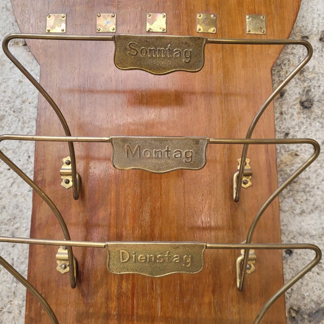 Art Deco Wall-Mounted Magazine Rack in Wood and Gilt Brass, Germany, 1930s For Sale - Image 9 of 18