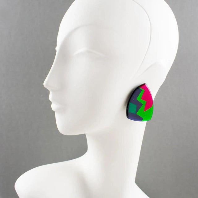 These lovely dangling Resin or Lucite clip-on earrings from an Italian designer studio, feature a geometric triangle...
