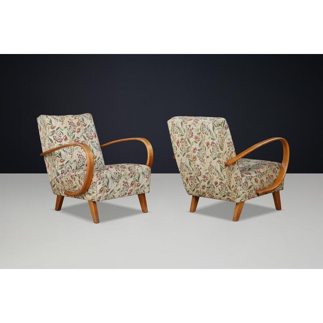 Sculptural Bentwood Lounge Armchairs by Jindřich Halabala, Czechoslovakia, 1940s, Set of 2 For Sale - Image 12 of 17