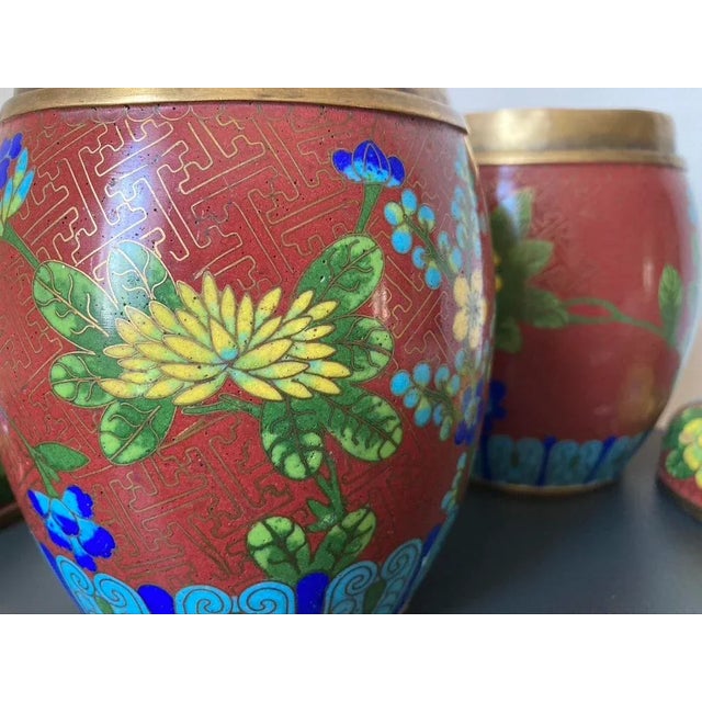 Cloisonne Burgundy Floral Enamel and Brass Ginger Jars, a Pair, Medium For Sale - Image 16 of 18