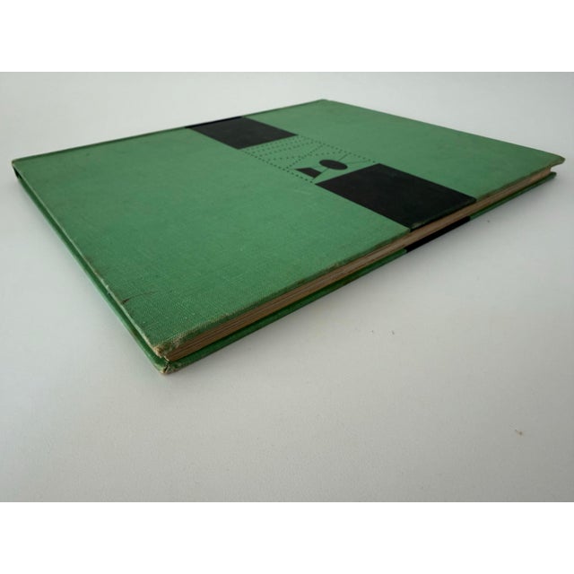 Furniture Forum: Contemporary Design Resource (Volume 13 Annual) Published by Furniture Forum Inc. (Florida), 1963...