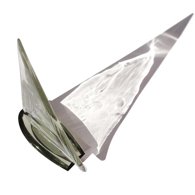 Beautiful and large, vintage Murano hand blown Italian art glass clear glass sail with topaz gray boat sculpture. The...