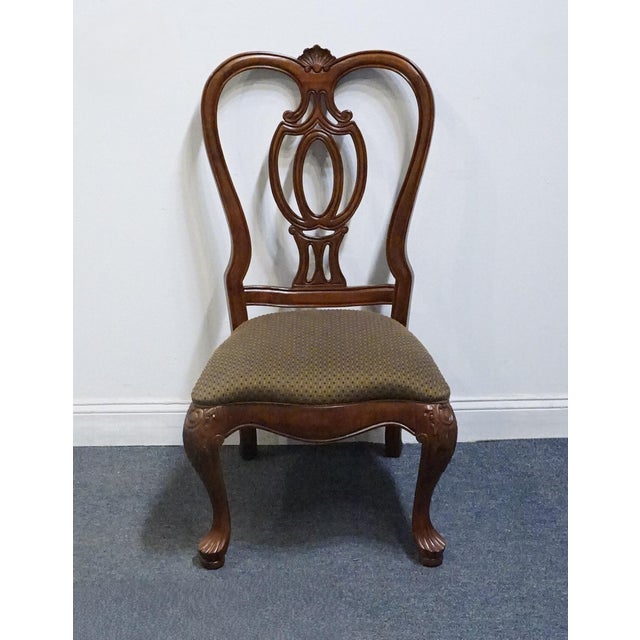 Traditional Thomasville Furniture Kent Park Collection Solid Mahogany Traditional Style Dining Side Chair 38921-821 For Sale - Image 3 of 11