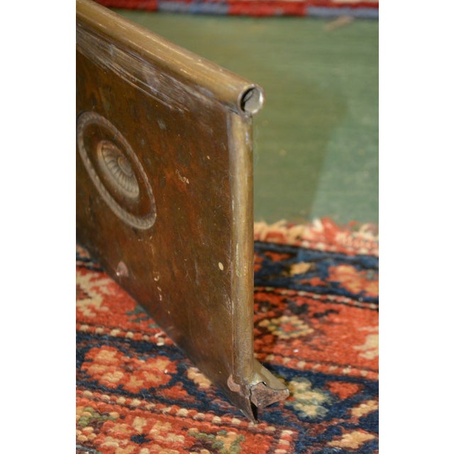 English Brass Small Curved Fireplace Fender With Oval Emblems For Sale - Image 11 of 17