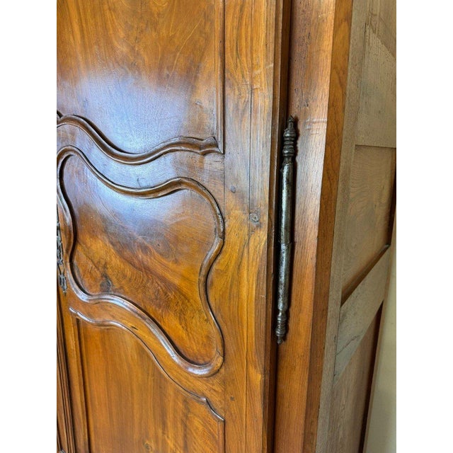 Antique Louis XV Walnut Wardrobe, 1700s For Sale - Image 3 of 9