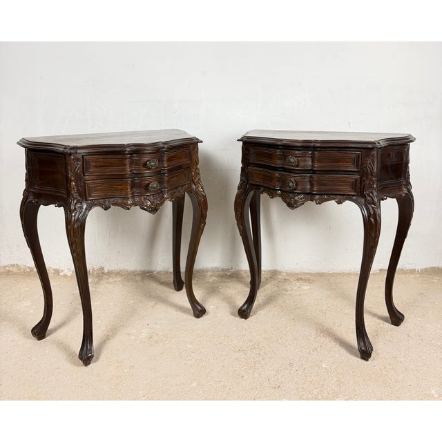 French Louis XV Style Bombe Nightstands with Two Drawers, 1930, Set of 2 For Sale - Image 6 of 12